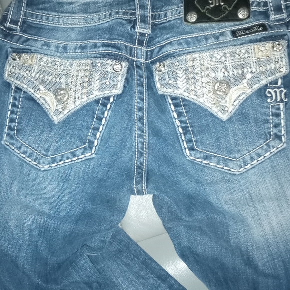 7 pairs of Miss Me jeans size 28 - Picture 8 of 11